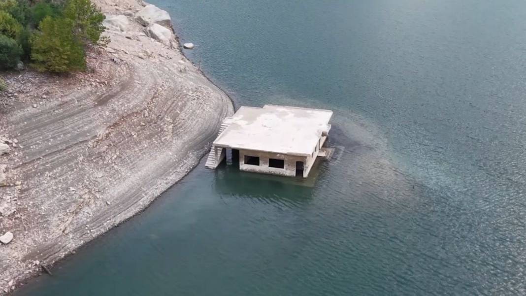 Adana’nın “Dokuzdolambaç Virajları” Büyüledi! Feke Barajı’ndan Kartpostallık Görüntüler 6